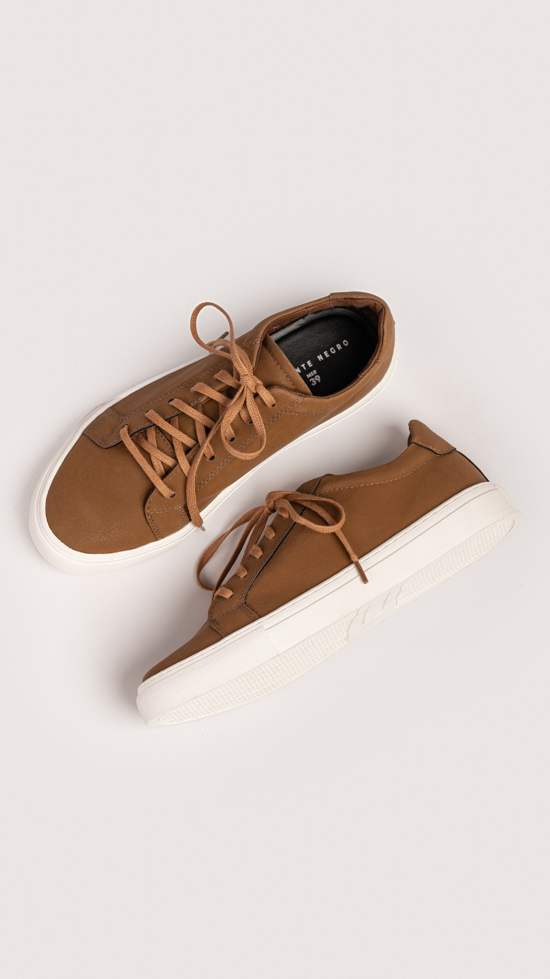 SNEAKER CLASICO SUELA