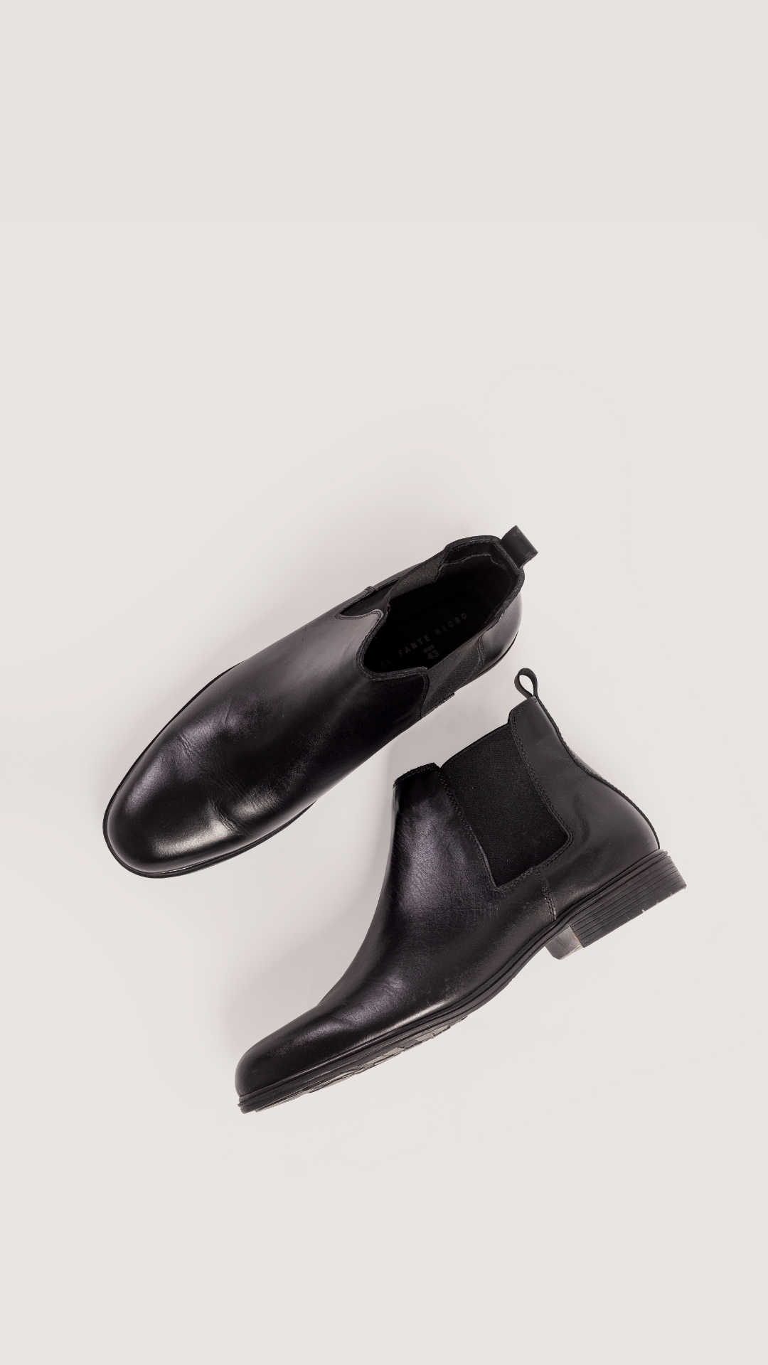CHELSEA BOOTS NEGRO CUERO LISO