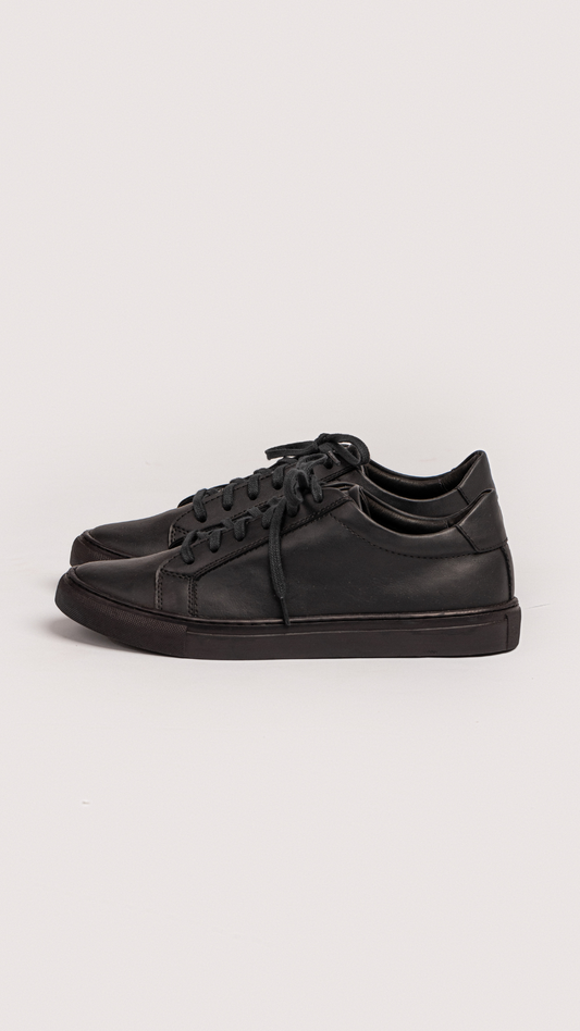 SNEAKER CLASICO NEGRO