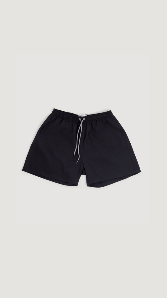SHORT DE BAÑO NEGRO