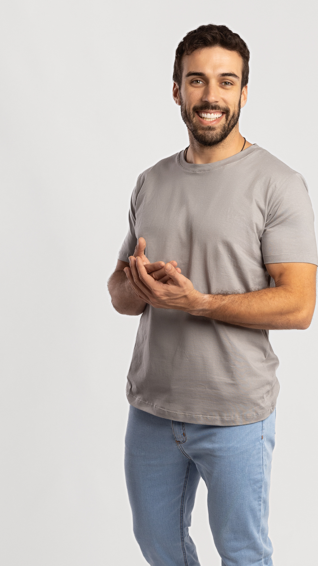 REMERA BASICA GRIS CLARO