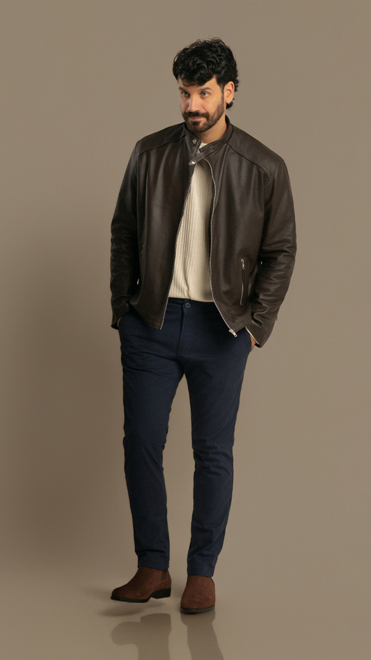 CAMPERA DE CUERO CUELLO MAO MARRON